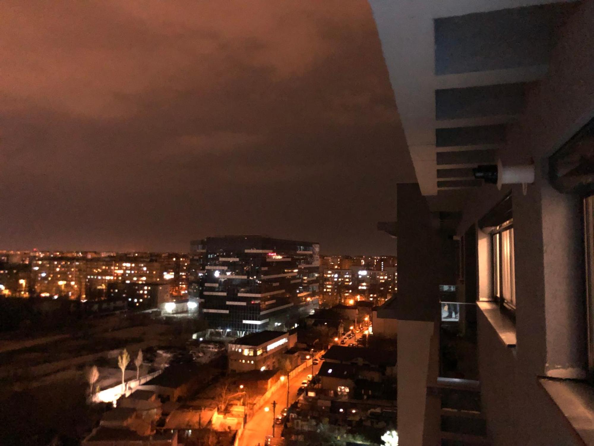2-Room Penthouse Plaza Residence P1 Bukarest Kültér fotó