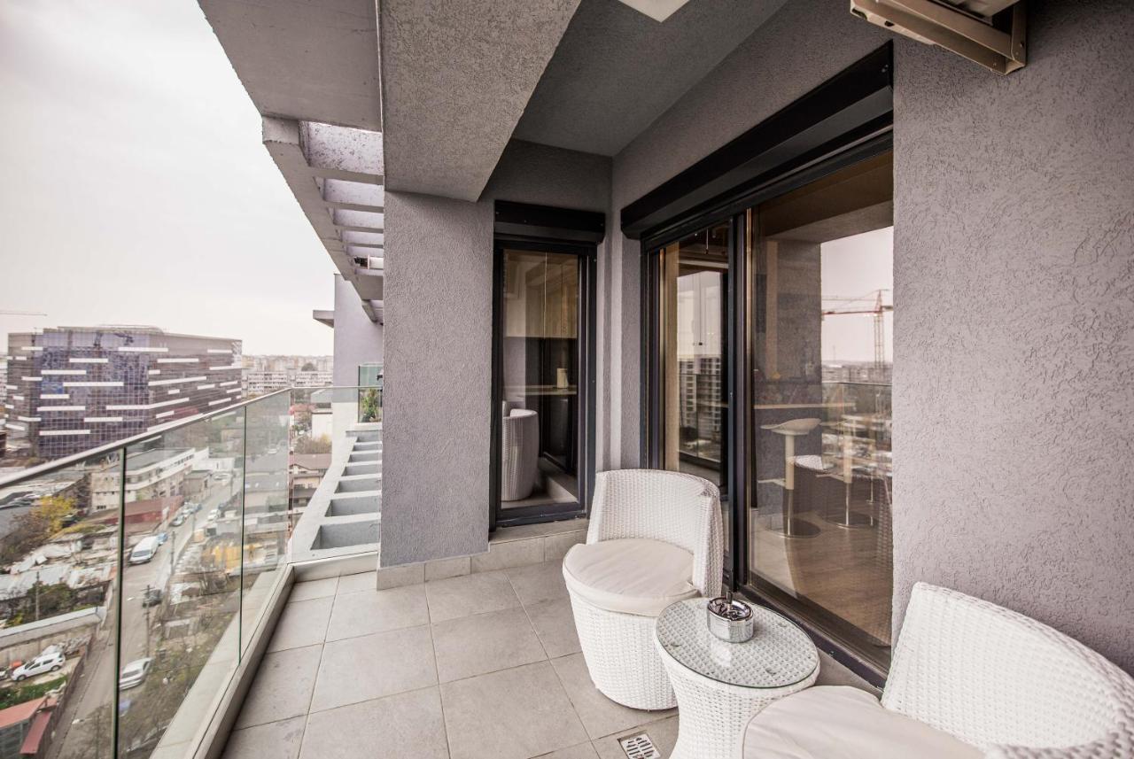2-Room Penthouse Plaza Residence P1 Bukarest Kültér fotó